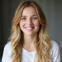 Zdjęcie Katarzyny L., zadowolonej klientki